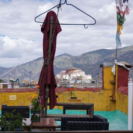 Shambhala Palace Hotel Lhasa Zewnętrze zdjęcie
