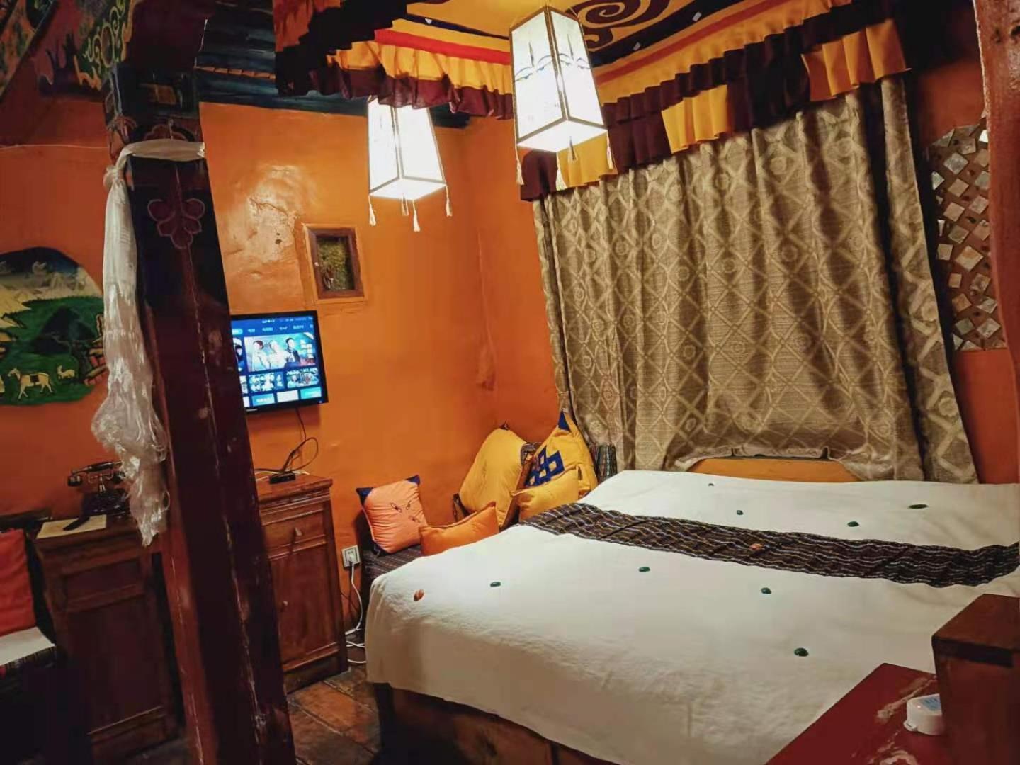 Shambhala Palace Hotel Lhasa Zewnętrze zdjęcie