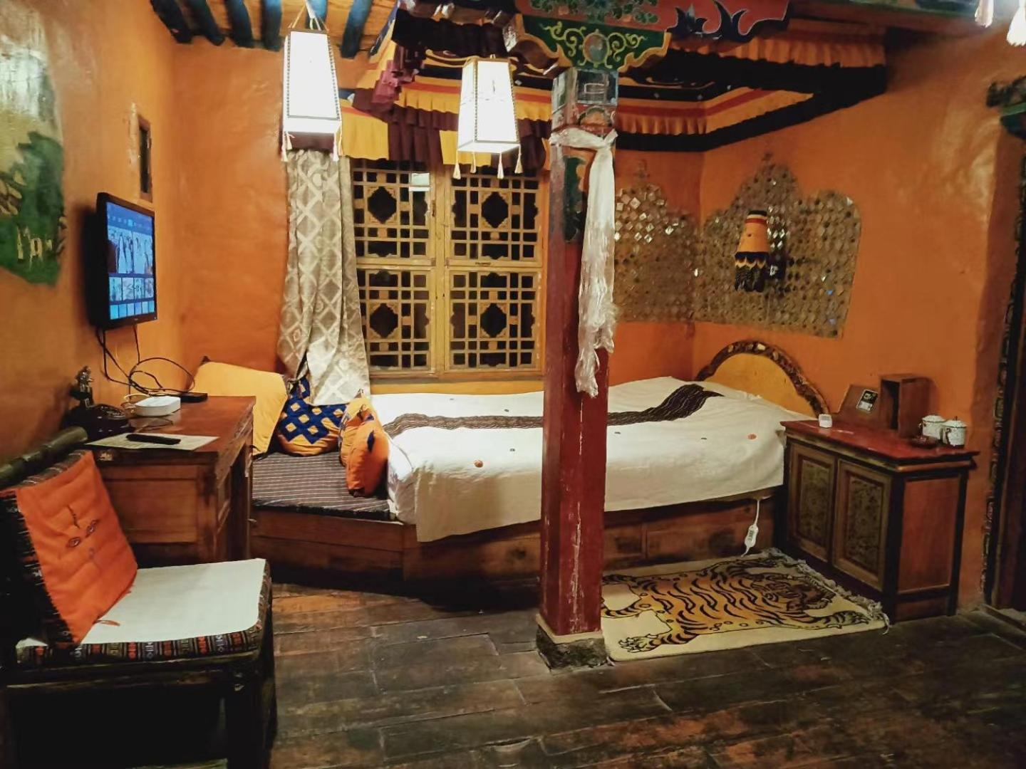 Shambhala Palace Hotel Lhasa Zewnętrze zdjęcie