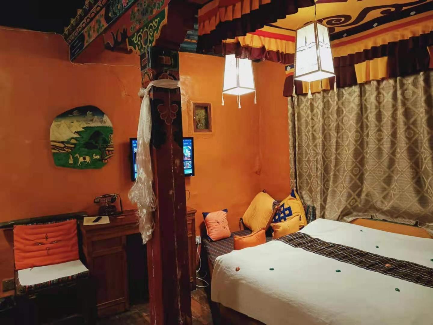 Shambhala Palace Hotel Lhasa Zewnętrze zdjęcie