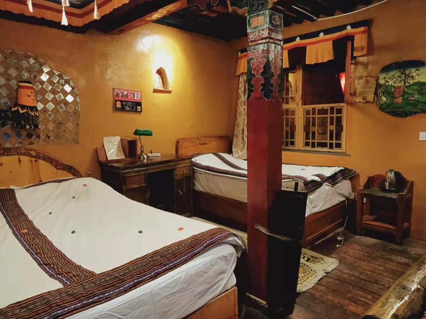 Shambhala Palace Hotel Lhasa Zewnętrze zdjęcie