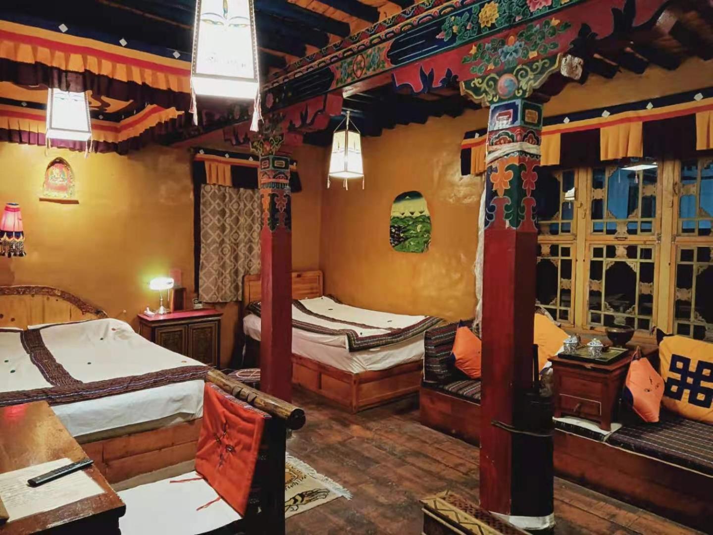 Shambhala Palace Hotel Lhasa Zewnętrze zdjęcie